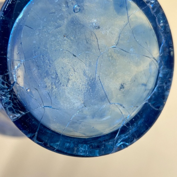 Cobalt blue art glass ruffle edge, crackle vase, USA, fourth July, patriotic - Picture 9 of 9